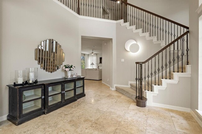 Building Photo - 2114 Hilton Head Dr