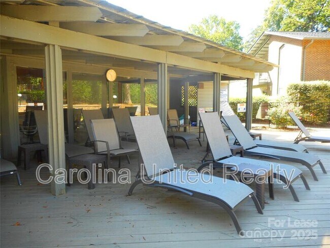 Building Photo - 5016 Sardis Rd