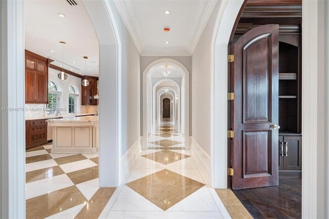 Building Photo - 1331 Bay Terrace