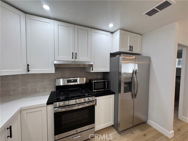 Building Photo - 15965 Coral St