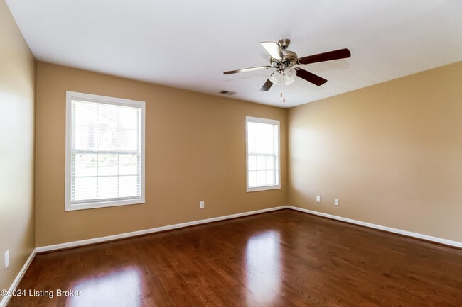 Building Photo - 1911 Belay Way