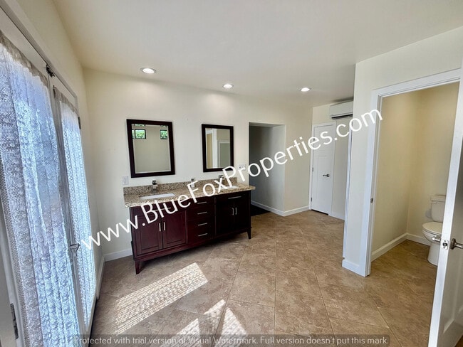 Building Photo - 8918 E Old Spanish Trail