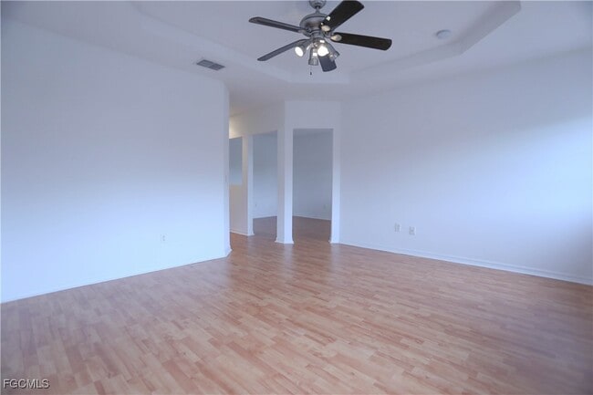 Building Photo - 10221 Olivewood Way