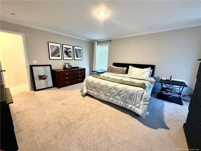 Building Photo - 2150 Stonewash Dr