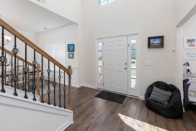 Building Photo - 174 Coral Dr