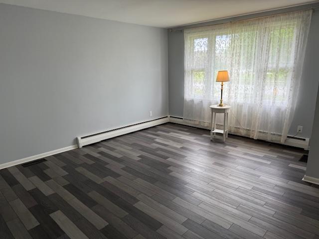 Living Room - 4867 N Bailey Ave