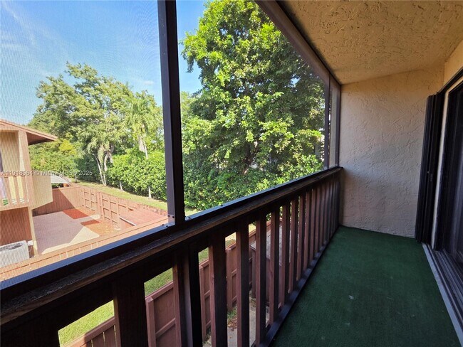 Building Photo - 7034 SW 114th Pl