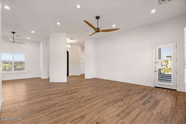 Building Photo - 3117 N 77th St