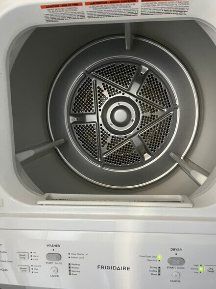 Building Photo - 7363 Luminaire Pl