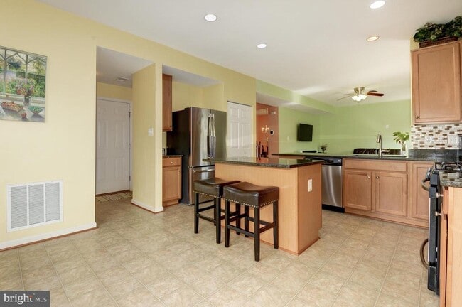 Building Photo - 25978 Kimberly Rose Dr