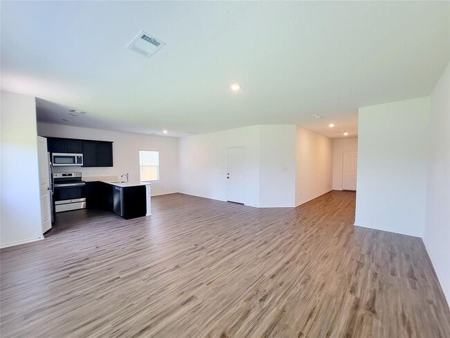 Building Photo - 309 Bullhead Rd