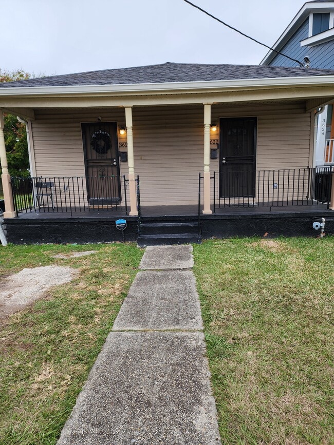 Building Photo - 3622 Buchanan St