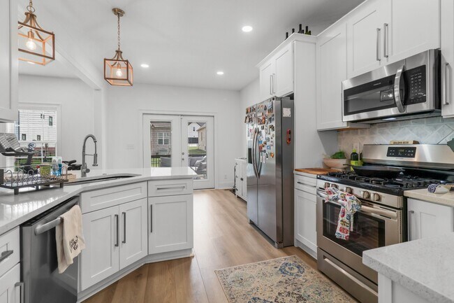 Building Photo - 276 Bluebell Dr