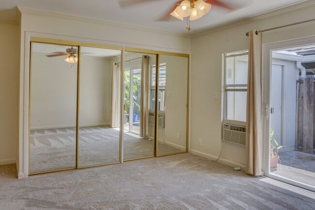 Building Photo - Marina Front Townhome at Kuapa Isle