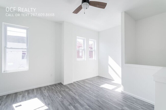 Building Photo - 5715 Woodland Ave