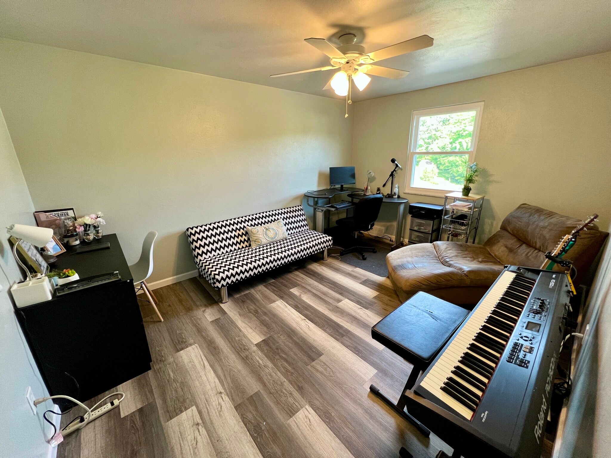 Building Photo - 8099 Nuttals Grove Rd