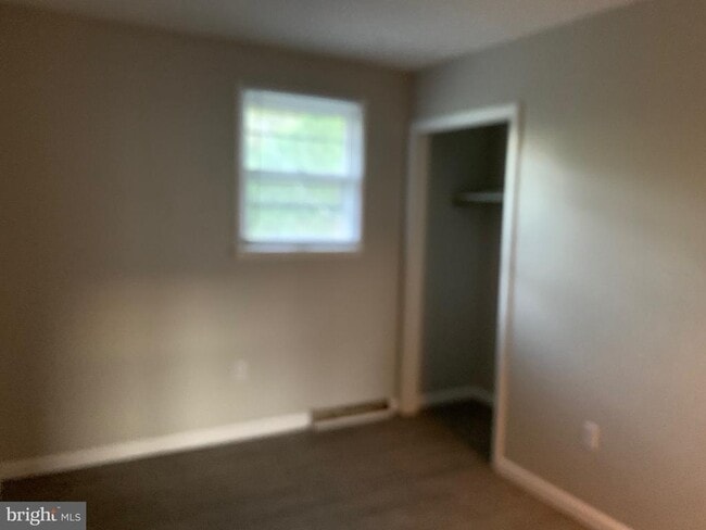 Building Photo - 203 E Penn Ave