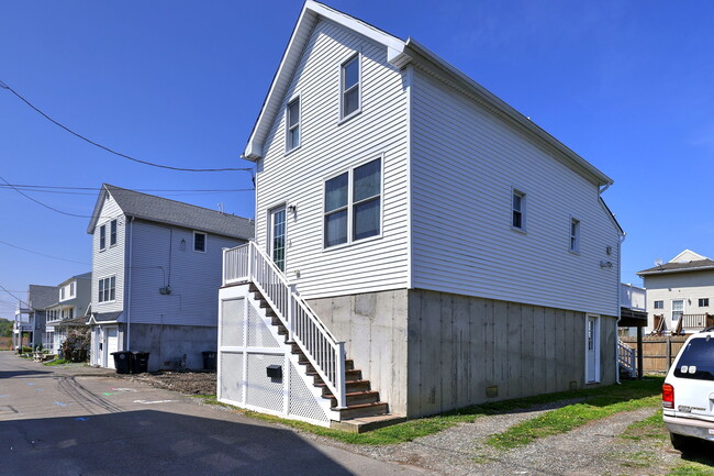 Building Photo - 15 Chetwood St