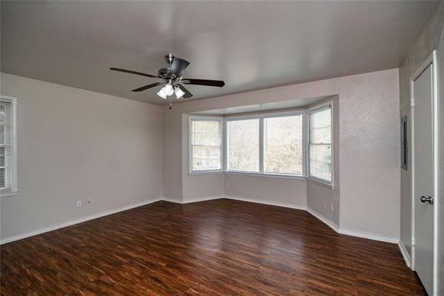 Building Photo - 1604 Weiler Blvd