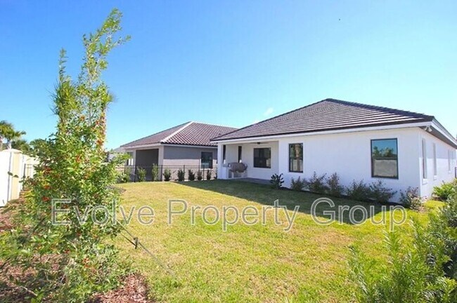 Building Photo - 20 Del Palma Dr