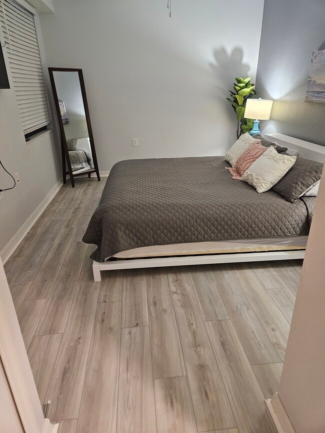 Building Photo - 17510 Gawthrop Dr