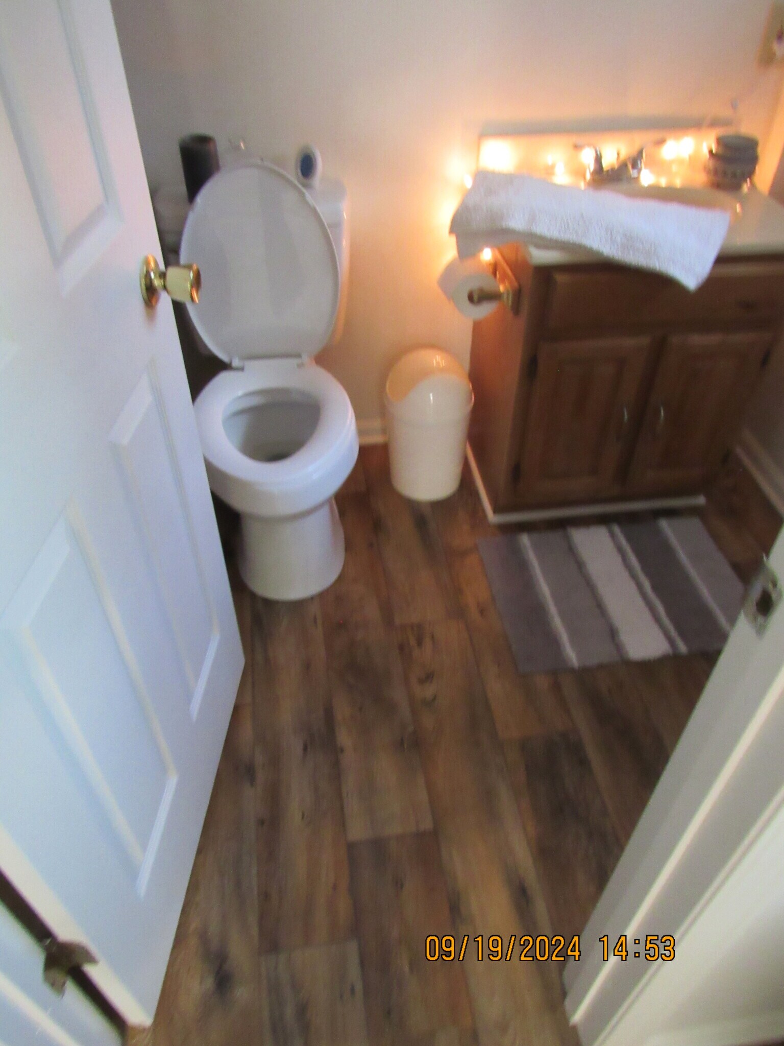 Building Photo - 6452 W Vw Ave