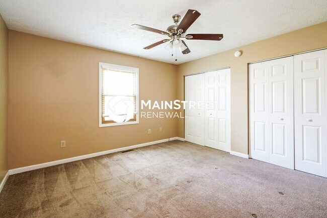 Building Photo - 3 Bedroom Pet-Friendly Home in Franklin, I...