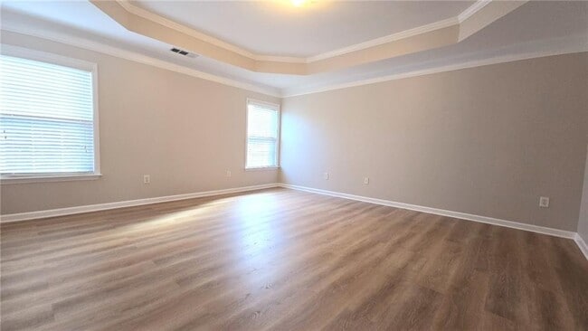 Building Photo - 6099 Prestwood Dr