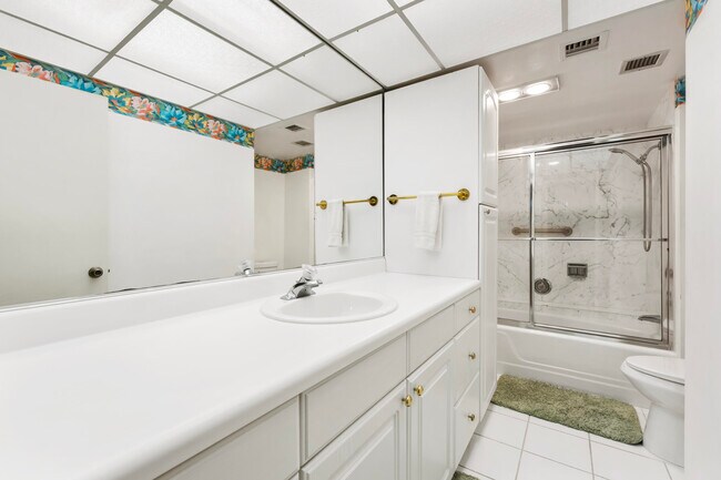 Building Photo - 3475 S Ocean Blvd