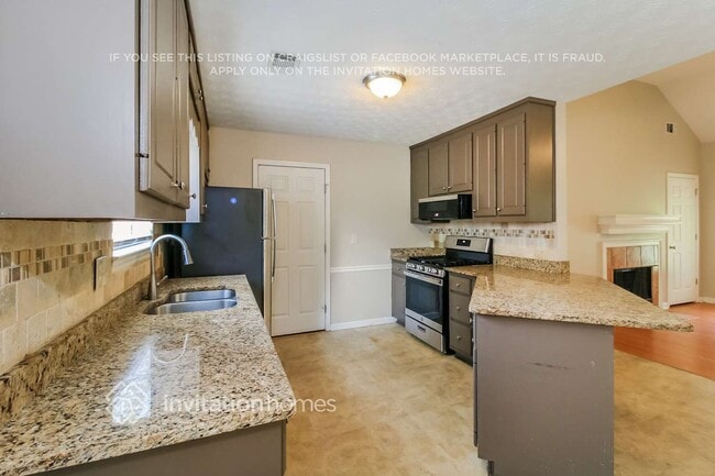 Building Photo - 155 Branchwood Dr