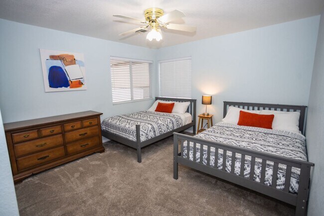 Building Photo - 3 BEDROOM 2 BATH 2 CAR GARAGE POOL HOME W/...