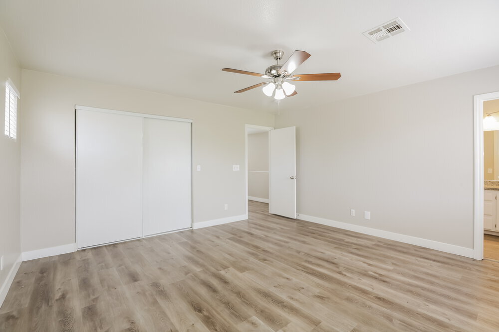Building Photo - 10025 Camino Loma Verde Ave