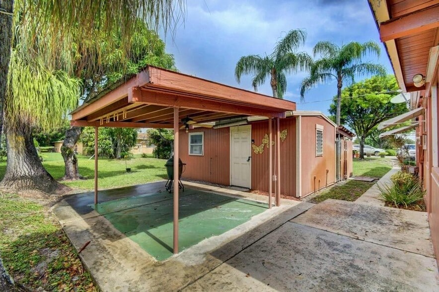 Building Photo - 4870 Purdy Ln