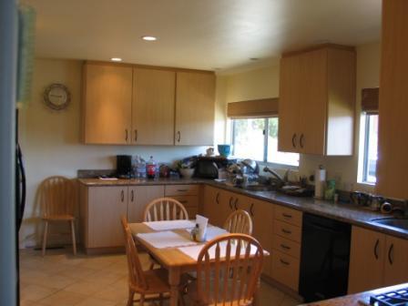 Building Photo - SDSU / College Area 6 bedrooms with 4 baths split-level home.