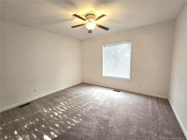 Building Photo - 6750 Irongate Dr