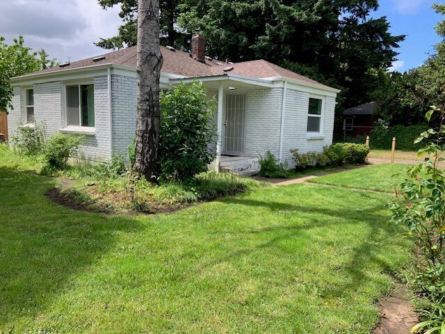 Primary Photo - 3160 Harlow Rd
