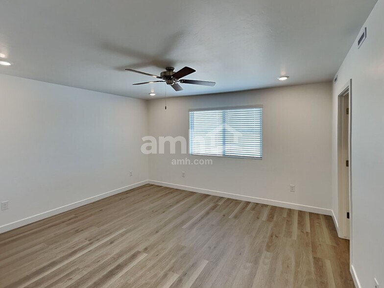 Building Photo - 12230 Thunder Creek Pky