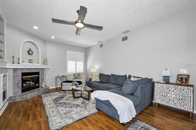 Building Photo - 19313 Aqua Springs Dr