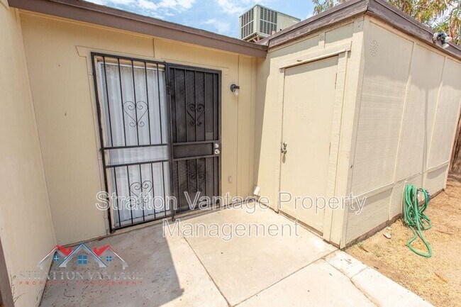 Building Photo - 3120 N 67th Ln