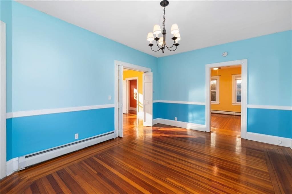 Building Photo - 73 Bayside Ave