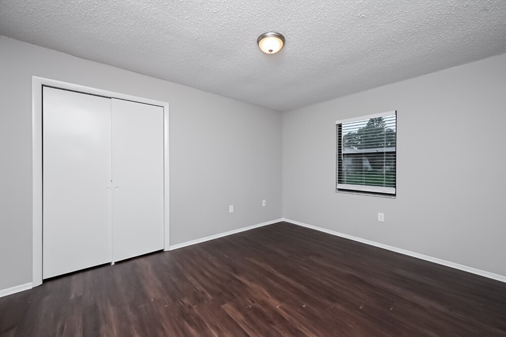Building Photo - 9136 Lometa Ln