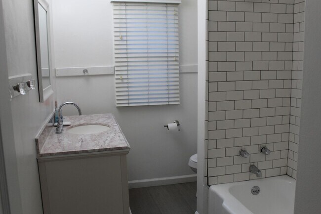 Building Photo - Beautiful Westchester Home for Rent