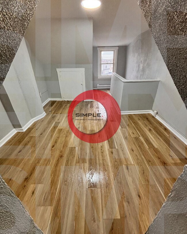 Building Photo - 426 Wunder St