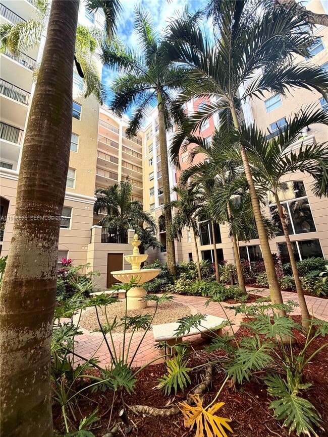 Building Photo - 17150 N Bay Rd