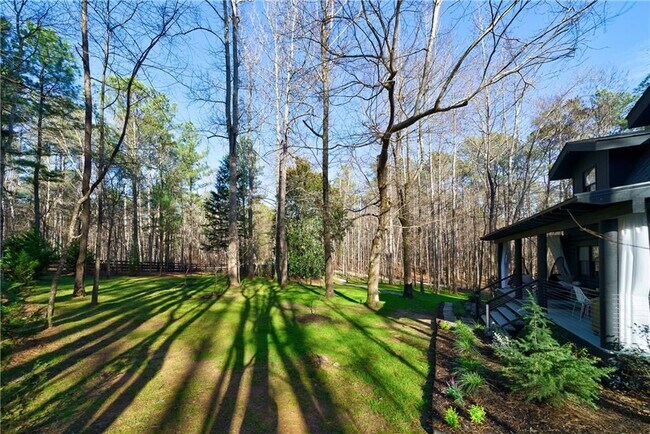Building Photo - 10510 Rico Tatum Rd