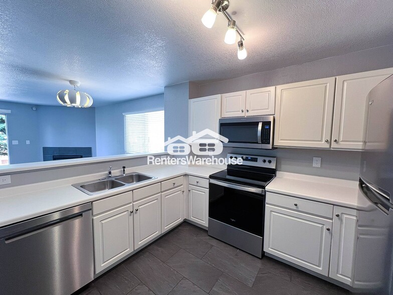 Building Photo - 1221 Warrior Way
