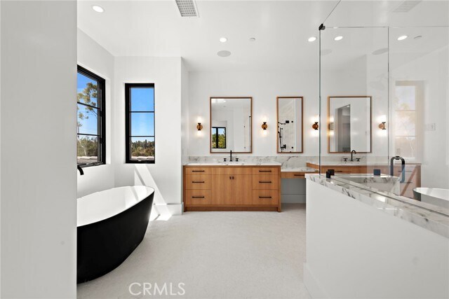 Building Photo - 1700 Port Manleigh Cir