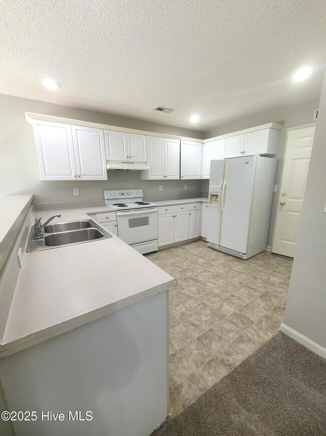 Building Photo - 639 Lanvale Hills Cir