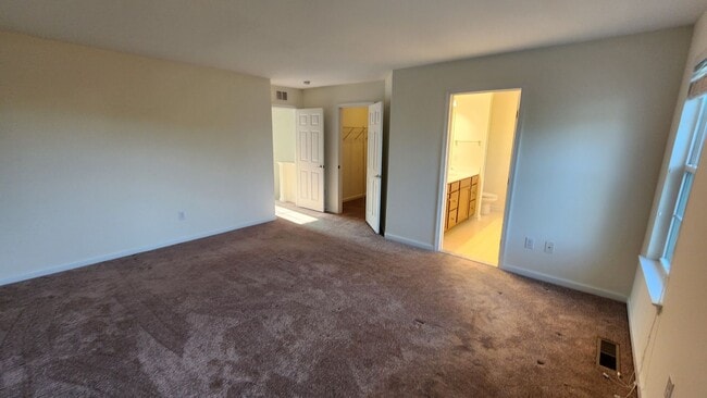 Building Photo - Spacious, Large, Luxury Hockessin, Delaware Townhome