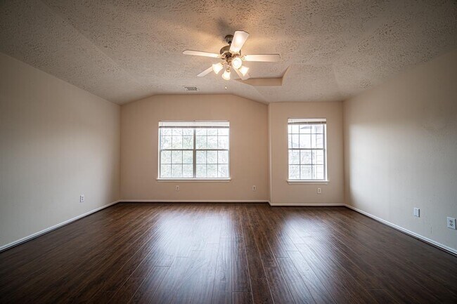 Building Photo - 13103 Peppergate Ln